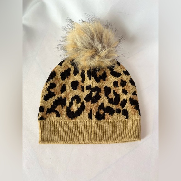 J. Crew Leopard print scarf and matching winter hat - NWOT - Picture 6 of 6